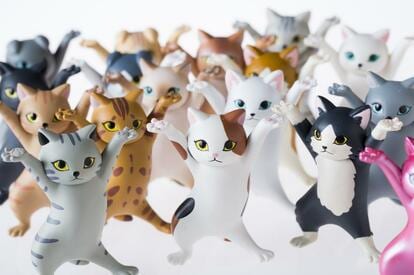 衝撃特価 激安通販 オンラインショップ】 ネコのペンおき 19体 バラ売り その他