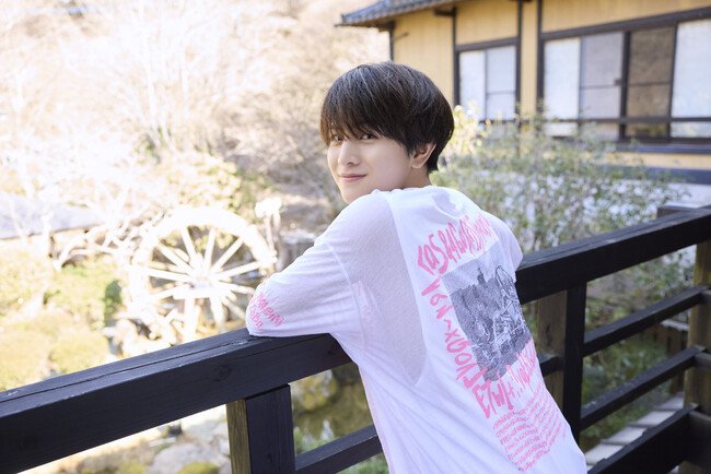 写真・図版(1枚目)| 柏木悠 1st 写真集「19→20」2025年10月15日(水)発売決定!