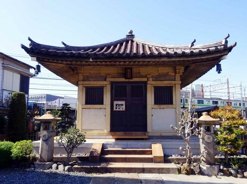 「慶運寺」の「浦島観音堂」には太郎が龍宮城から持ち帰った観音さまが祭られている