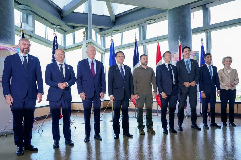 広島で開催されたＧ７サミット。ウクライナのゼレンスキー大統領が出席し、Ｇ７の首脳らと議論した＝５月２１日（写真：ロイター／アフロ）