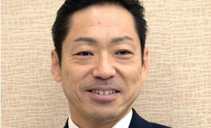 ホステス性加害報道から3年「香川照之」復帰報道も…実子・團子とは「目も合わせず？」複雑な関係続く