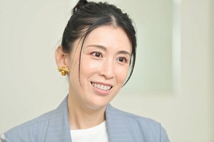 雛形あきこが語る娘との関係 再婚した夫の“独特な一面”も受け入れて「彼女が大人だったんだと思う」 | AERA dot. (アエラドット)