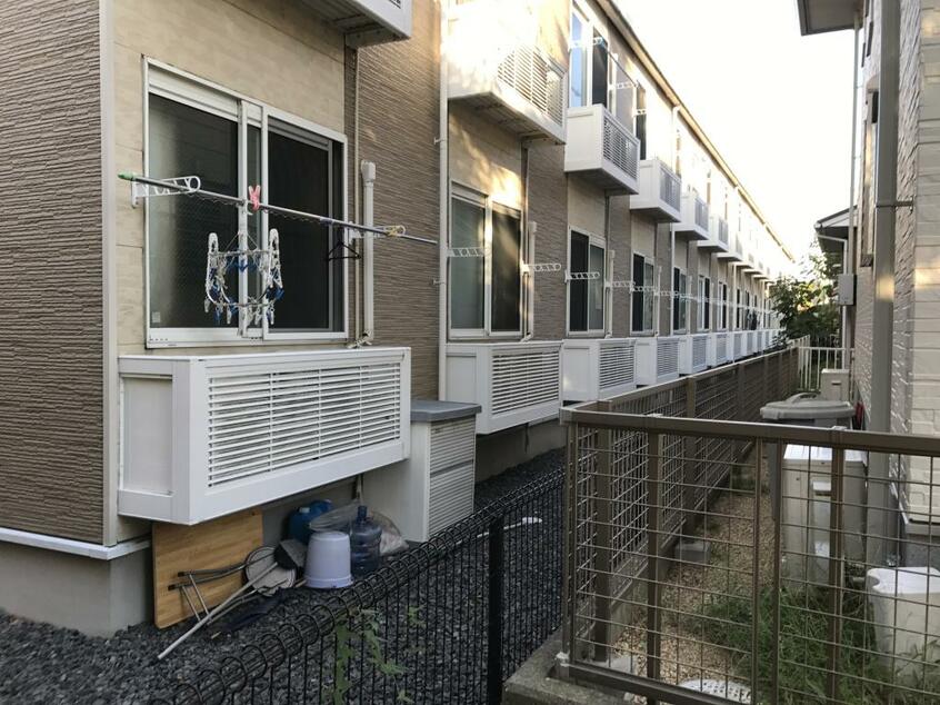 レオパレスの管理物件の中には入居者がほとんどいないものも。入居率向上とオーナーに保証している賃料の引き下げが急務だ（撮影／吉松こころ）