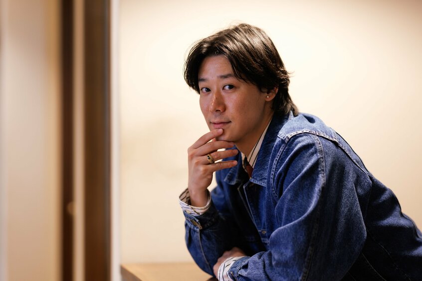 音楽家の小袋成彬さん(撮影/今村拓馬)