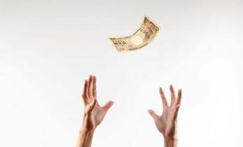 会社の「確定拠出年金」、活用できている? 年齢で分かれる利益確定の是非