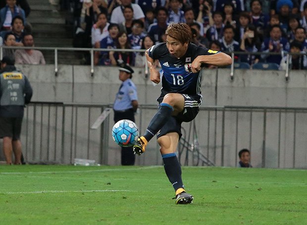 浅野拓磨の存在は日本代表の世代交代を感じさせる(撮影・六川則夫)