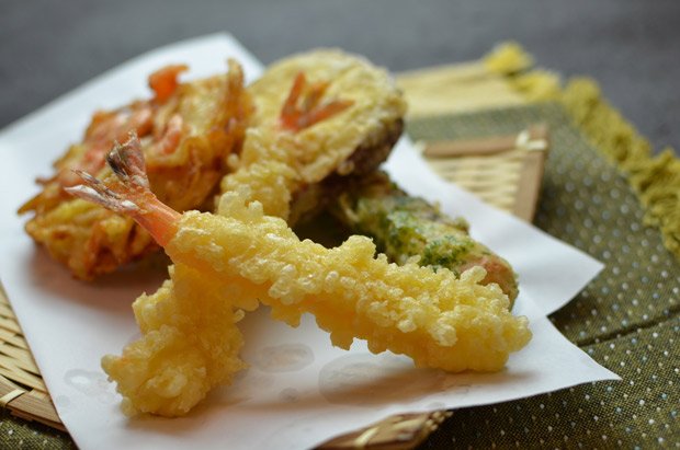徳川家康は亡くなる４カ月前、京で流行の食べ物である鯛の天ぷらを献上されて大変喜んだというが……　（※写真はイメージ）