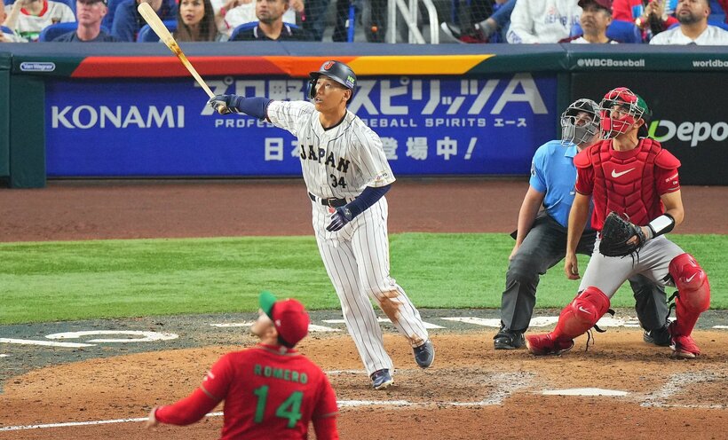 2023年のWBC準決勝メキシコ戦で吉田は7回に同点3ランを放つ。この本塁打が歓喜の優勝へ道をつないだ（日刊スポーツ）