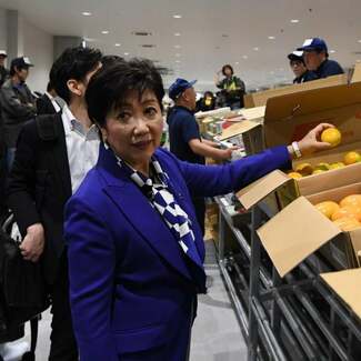 自民にすり寄る小池都知事の「延命工作」を舛添前都知事が痛烈批判