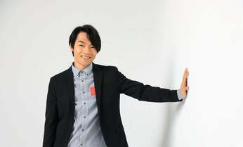 東大クイズ王・伊沢拓司さんに聞いた 休校の今だからこそ、自宅でするべき「勉強」とは?