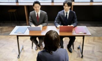 「面接官の方が見られている」変わる採用面接 「上から目線はNG」企業と個人が対等化