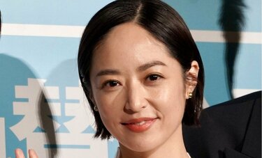 2年ぶり映画復帰「井上真央」が久しぶりの表舞台で見せた“祈り”と“輝く指輪”の意味