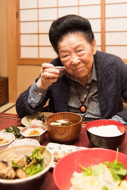 漫才師 内海桂子さん（当時９４歳）（撮影／工藤隆太郎）