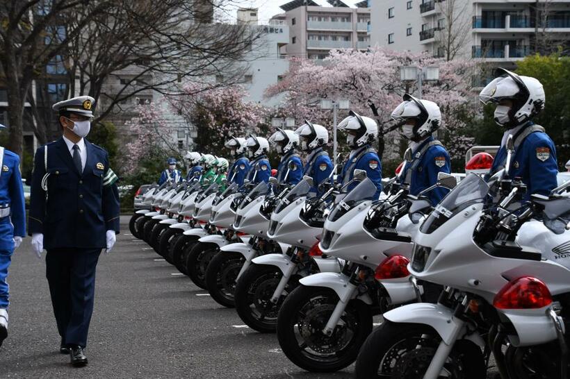 春の交通安全運動の風景（C)朝日新聞社（写真はイメージです）