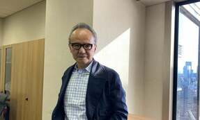 「め組のひと」「少女A」「水の星へ愛をこめて」…作詞家・売野雅勇が明かすあの名曲の誕生秘話