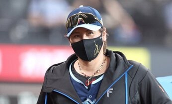 弄ばれたマスコミは恨み節も…新庄監督の“意味深”発言、ウラにあるのは風通しの良い球団運営と計算高い情報戦略