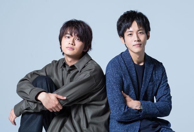 松坂桃李（まつざか・とおり、右）：１９８８年、神奈川県生まれ。２０１９年の主演映画に「居眠り磐音」「新聞記者」。公開待機作に「蜜蜂と遠雷」（１０月４日公開予定）がある／北村匠海（きたむら・たくみ）：１９９７年、東京都生まれ。公開待機作に映画「影踏み」（１１月１５日公開予定）がある。また写真集『Ｕ＆Ｉ』（ＫＡＤＯＫＡＷＡ）が９月２６日に発売される（撮影／山本倫子）
