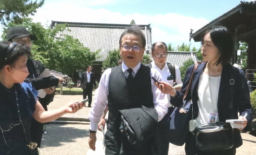 安倍元首相の命日に、安倍派の参院議員を率いて現場に現れた世耕氏