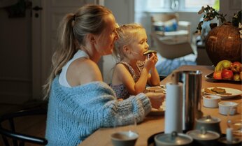 ノルウェーの国民食は「冷凍ピザ」? 料理は無理をしない!北欧の人びとの“ご機嫌”な暮らし方