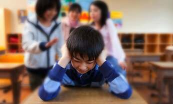 9歳、10歳が抱える“2大ストレス” プレ思春期に親はどう対処する?