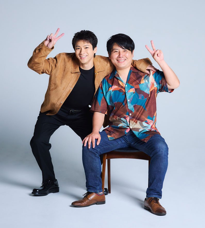 山田裕貴さん(左)と平一紘監督(hair & make up:小林純子/styling:森田晃嘉〈以上、山田さん〉/写真:写真映像部・佐藤創紀)