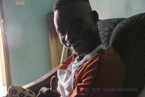 トーゴの親友、カムラン。彼の自宅にて。（アベポゾ・トーゴ　2016年／Avepozo,Togo 2016）