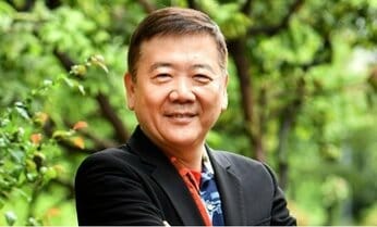 同級生3人のLINEで送られてくる家族自慢写真が辛いと明かす未婚・子なし60歳女性に、まず鴻上尚史が分析した友人の本心とは?