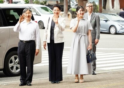 写真・図版（1枚目）| 〈全国各地とつながる皇室〉愛子さま 佐賀