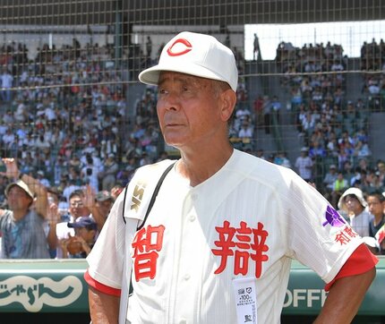 甲子園68勝の名将”智弁和歌山・高嶋仁監督が退任会見で語った「高校野球の神髄」【喜瀬雅則】 | AERA dot. (アエラドット)