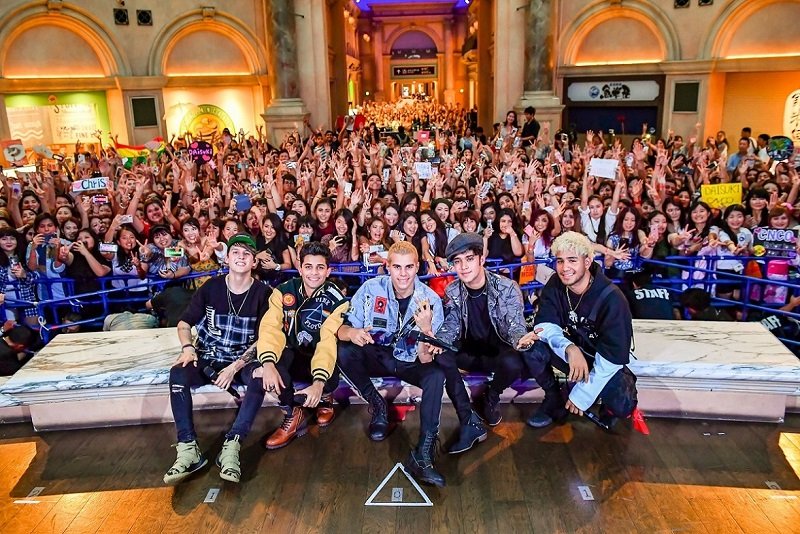 『Mステ』＆『スッキリ』出演で話題の＜CNCO＞ 初来日イベントで1,000人が大熱狂　「(日本のファンは)チョーカワイイ！」