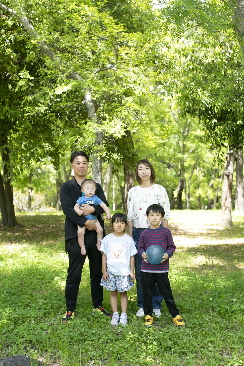 清水麻衣さん(右)、清水隆裕さん(撮影/MIKIKO)