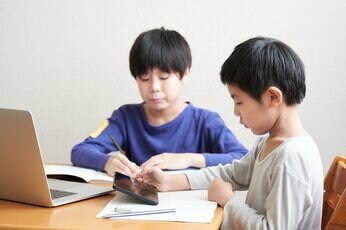 「偏差値の高い学校を目指さない受験で、勉強はどこまで必要?」 中学受験のプロが親の悩みに“バッサリ”回答