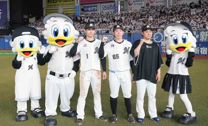 チケット価格高騰でも完売したロッテ対ヤクルト、最下位対決でも満員御礼のナゼ？ “営業の救世主”は「コラボ応援」