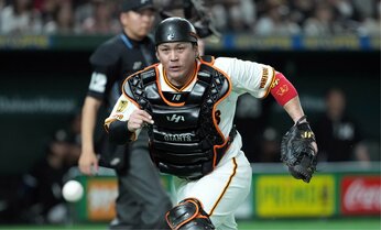甲斐、九里ら「FA組」が期待通りの活躍 チームの浮沈握る移籍組のここまで