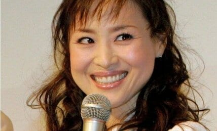 【松田聖子の夏の名曲ランキングTOP5】「白いパラソル」を抑え3位になったアルバム「ユートピア」からの一曲とは？　1位は酷暑も乗り切れる名曲！