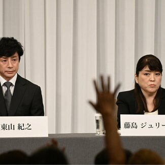 ジャニーズ事務所の“同族経営”の落とし穴 組織を守ることできなかったメリー氏とジュリー氏の方向性のすれ違い