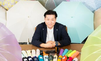 3秒で折りたためる傘や最軽量傘など次々にヒット商品を開発 3Dプリンターの台頭が大きな転機に