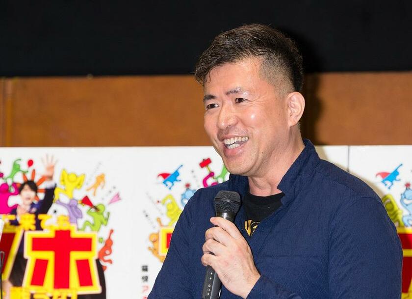 「かつては自分が一番のアホだった」と語る原案の田村耕太郎さん　撮影／掛祥葉子（朝日新聞出版写真部）