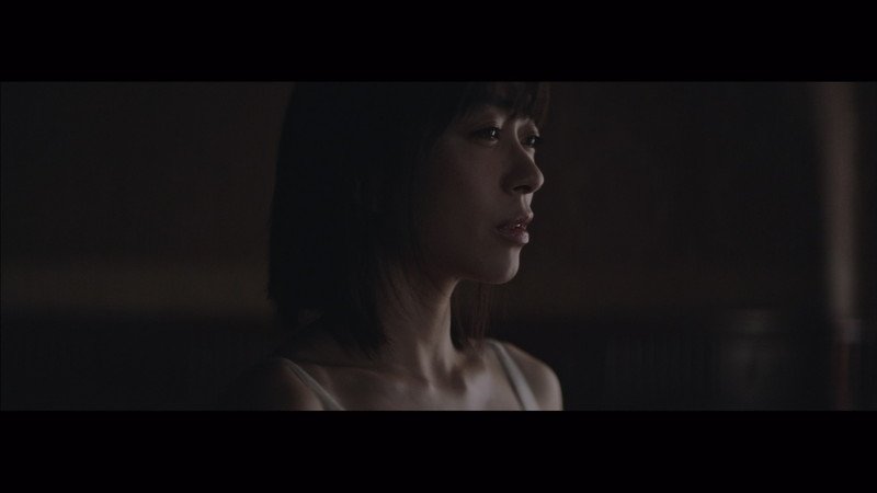 宇多田ヒカル、自身出演の新曲「初恋」MV公開！ 制作過程に密着したドキュメンタリー番組も
