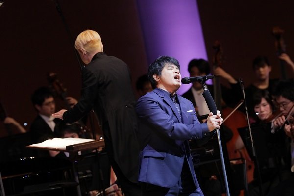 ASKA×オーケストラ全国10公演完売、静岡追加公演が決定＆チケット発売12/1スタート