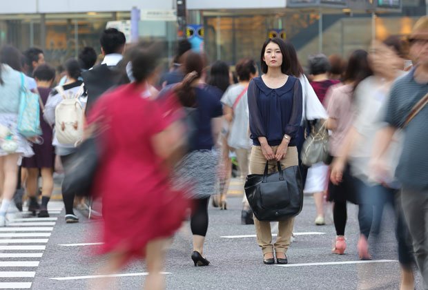 日本の管理的職業従事者に占める女性の割合は１１．３％（２０１４年）。約４割を占めるアメリカ、フランスなどと比べると極めて低い（モデル／向衣琴、撮影／写真部・松永卓也）