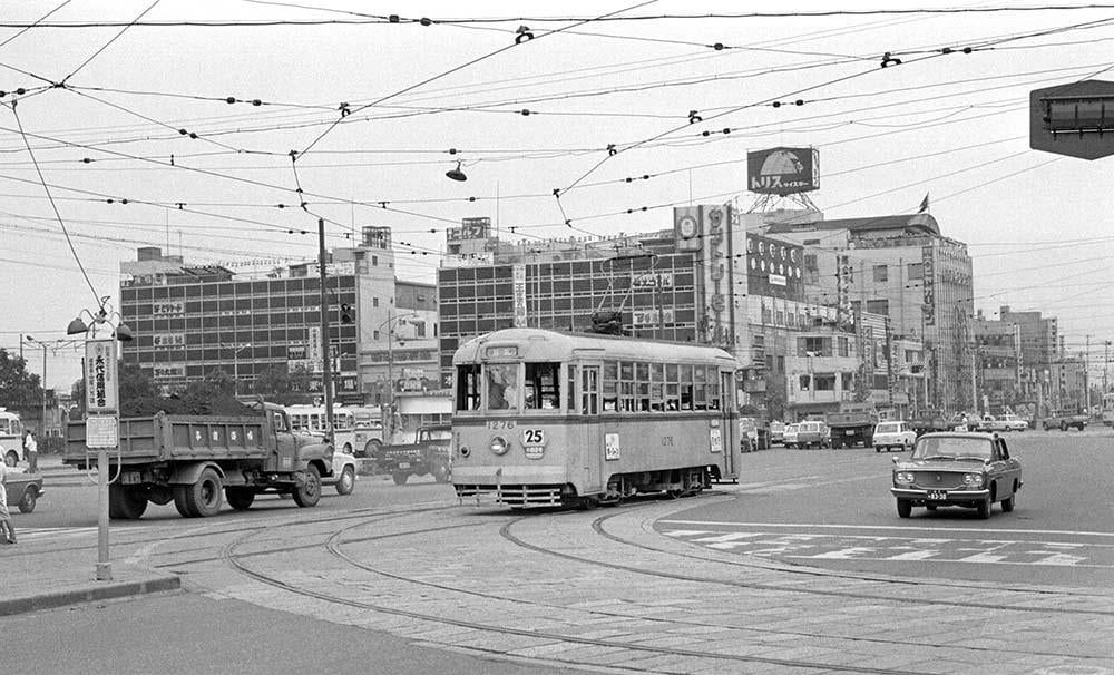 55年前の「錦糸町」は都電の楽園だった！？ 昭和を彩った繁華街と宝塚歌劇の意外な接点 | AERA dot. (アエラドット)