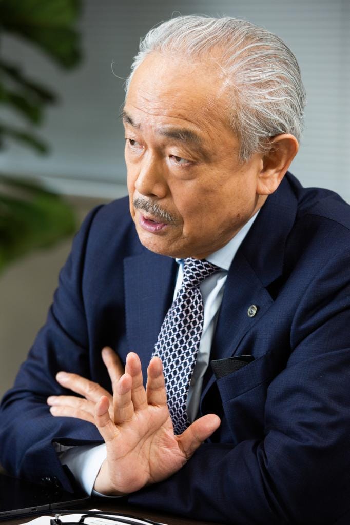 尾崎治夫（おざき・はるお）／1951年生まれ、東京都医師会会長。2015年から現職、16年からは日本医師会理事も務める（撮影／写真映像部・高橋奈緒）