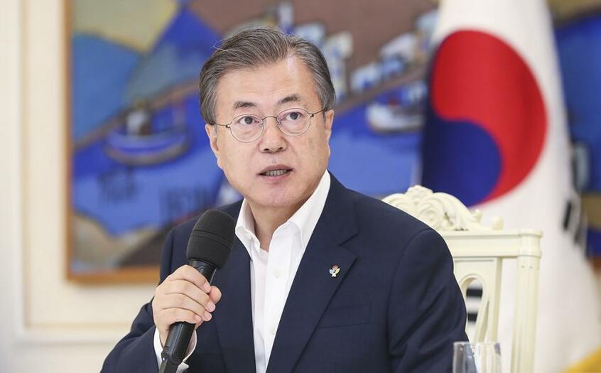文在寅韓国大統領(c)朝日新聞社
