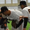 巨人・田中将大の再生のキーマン 久保康生コーチは「巨人の最大の補強」と言われた名伯楽