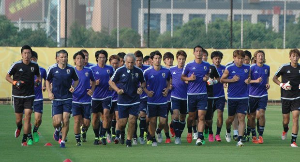 東アジアカップで練習するハリルジャパン。海外組が加わるW杯２次予選では、戦力が大幅増強されることが期待されるが…　（ｃ）朝日新聞社　＠＠写禁