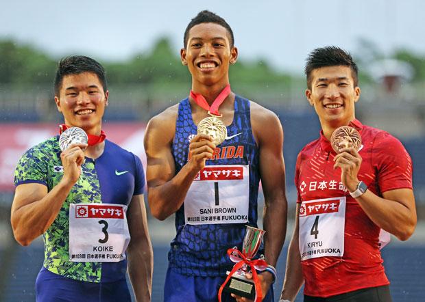 ６月の陸上・日本選手権男子２００メートルでは小池、サニブラウン、桐生の３人が表彰台を占めた　（ｃ）朝日新聞社