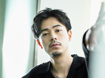 おちょやん」で大ブレイク成田凌 バラエティもコントもいける底知れぬ魅力 | AERA dot. (アエラドット)