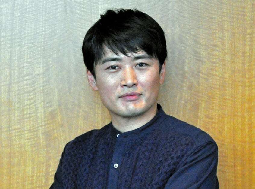 佐久間氏が仕掛けるNetflixで新コメディシリーズ『デスキスゲーム いいキスしないと死んじゃうドラマ』が配信。そなくてはならない存在は劇団ひとり