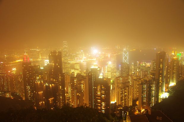 香港はいまや世界の金融センター。進出した日系銀行が口座と投資信託で新たな取り組みを始めている　（※写真はイメージ）